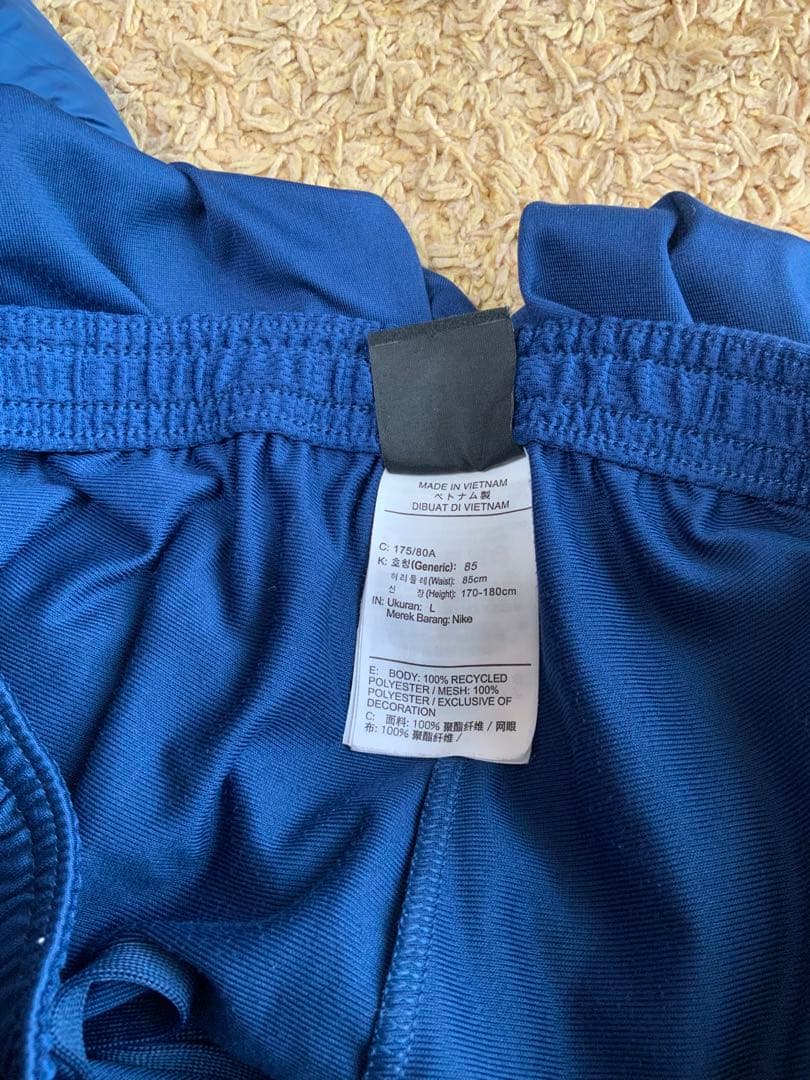 Nike ジャージ上下セット ネイビー　セットアップ　ML上下サイズ違い