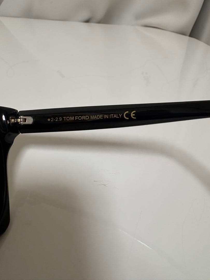 め*る様 TOM FORD ブラック サングラス TF-803K
