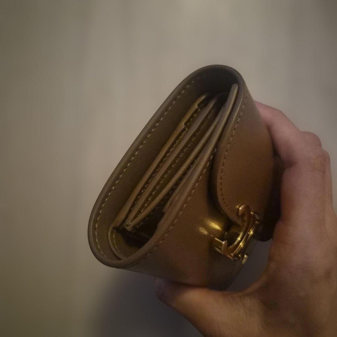 y*︎様 CELINE ブラウン 三つ折り財布