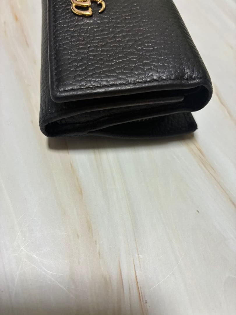 GUCCI GGマーモント ブラック レザー 三つ折り財布