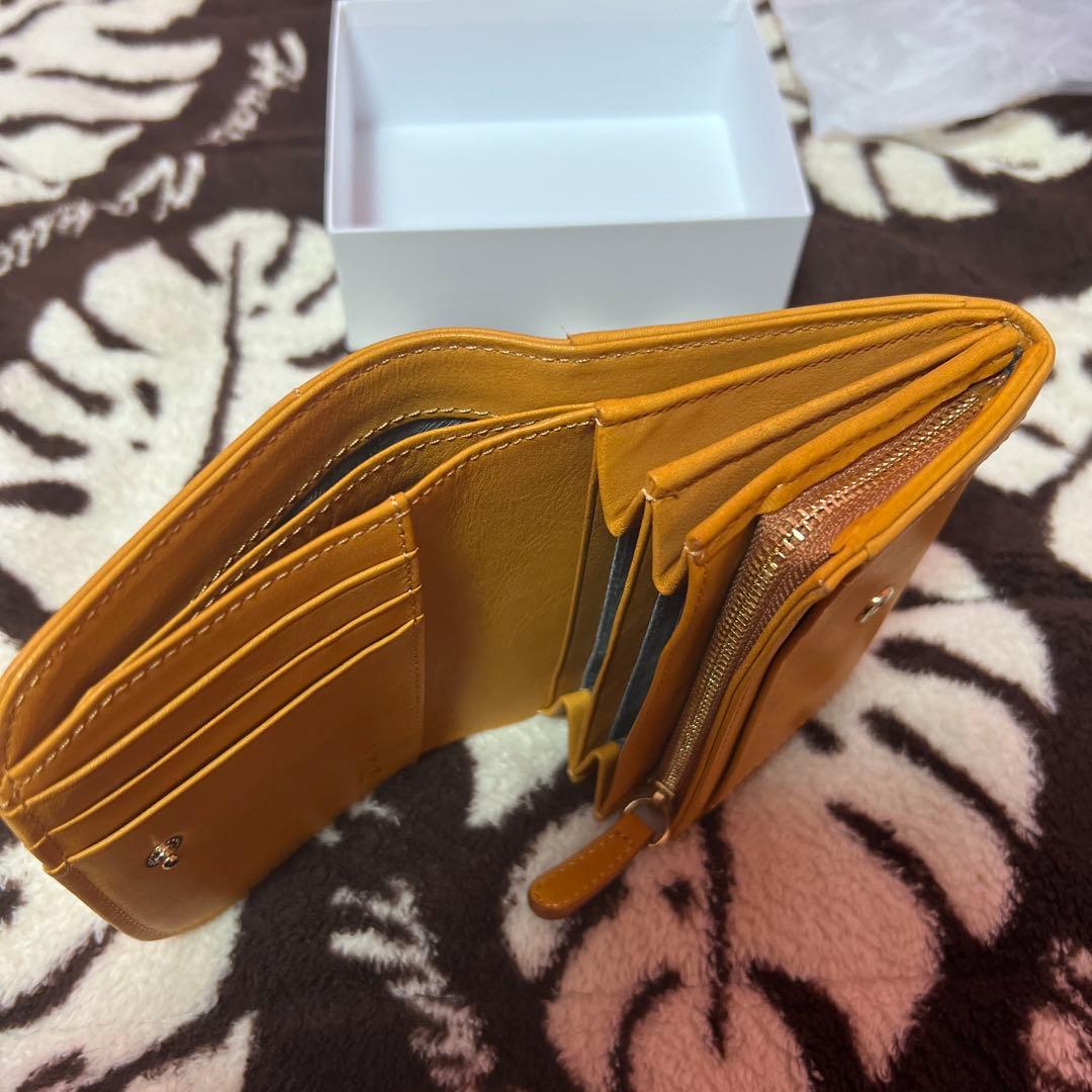 Dakota 二つ折り財布 イエロー