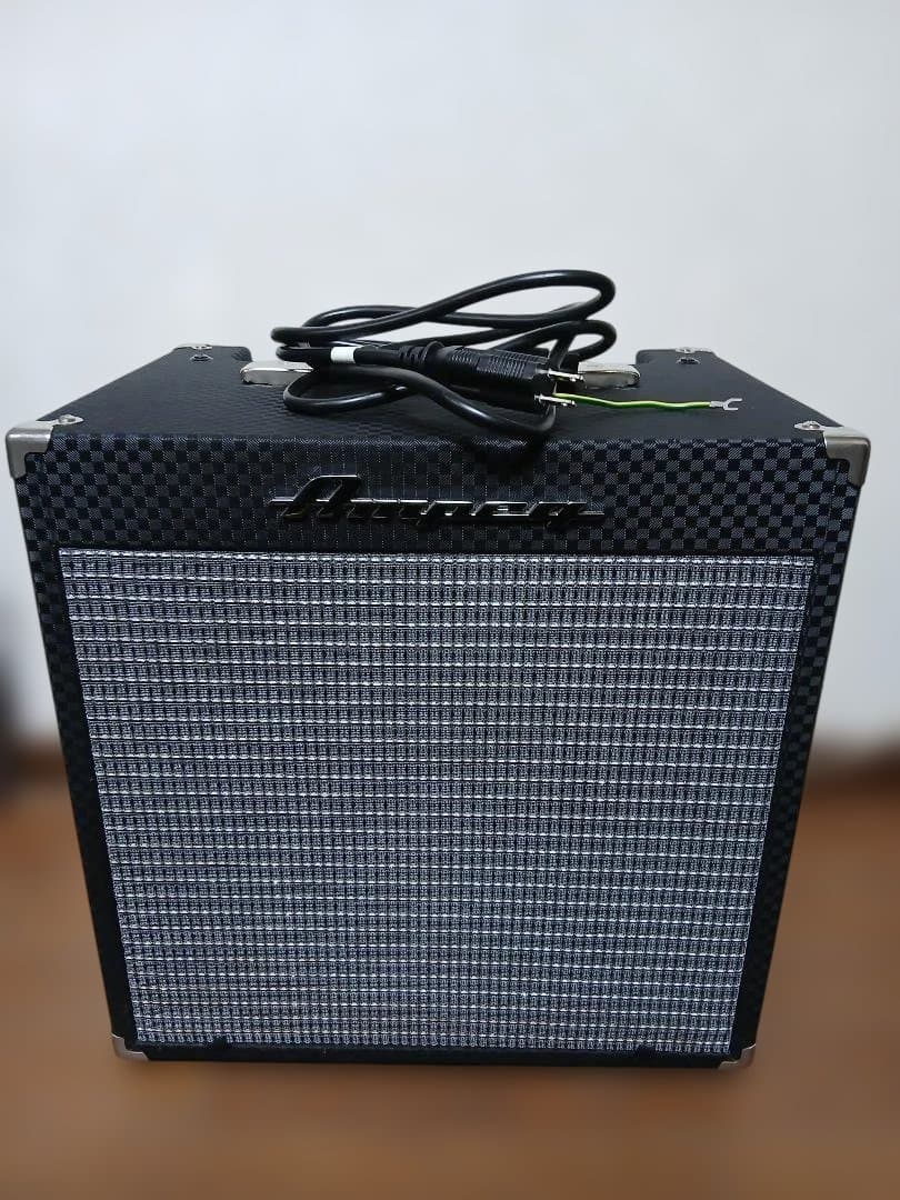 Ampeg ROCKET BASS RB-108 ベース用アンプ