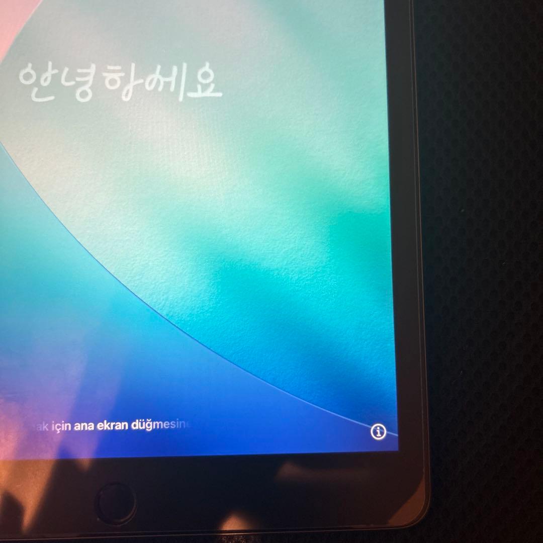 iPad9世代 wifi シルバー　256GB