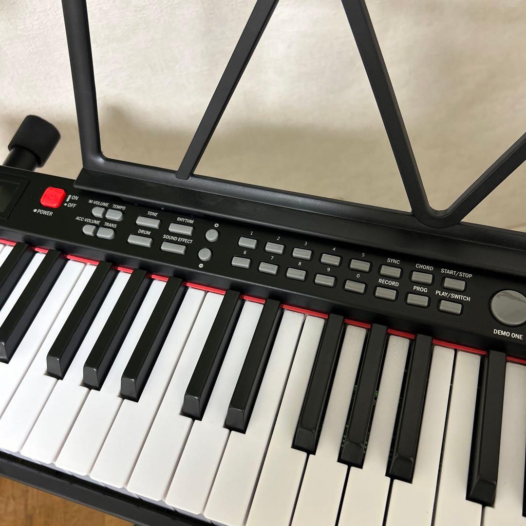 美品！RiZKiZ 61鍵キーボード スリムスタンド・譜面立て付き送料込みです。