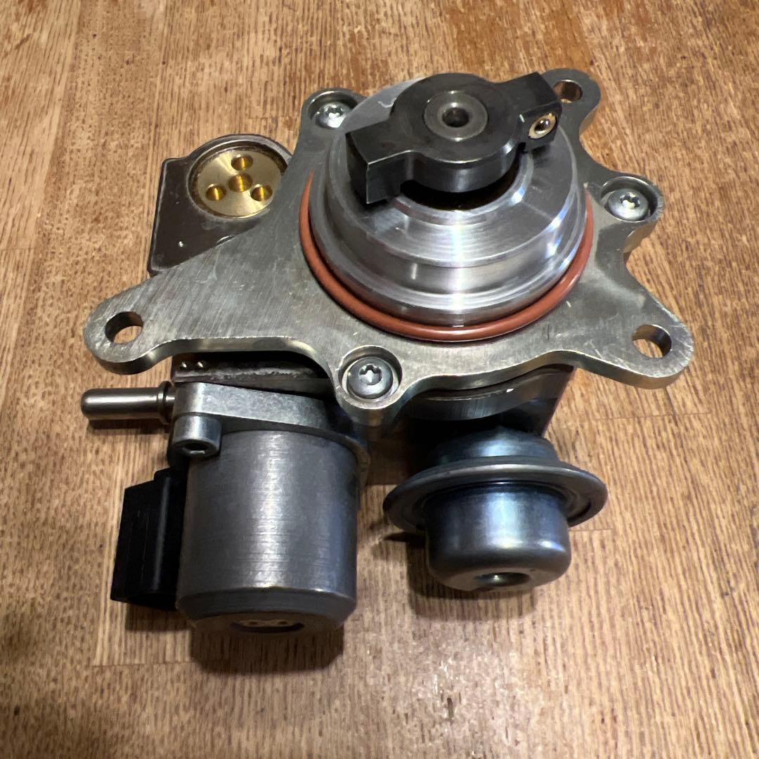 【最終値下】 MINI R56 純正高圧燃料ポンプ　13517588879