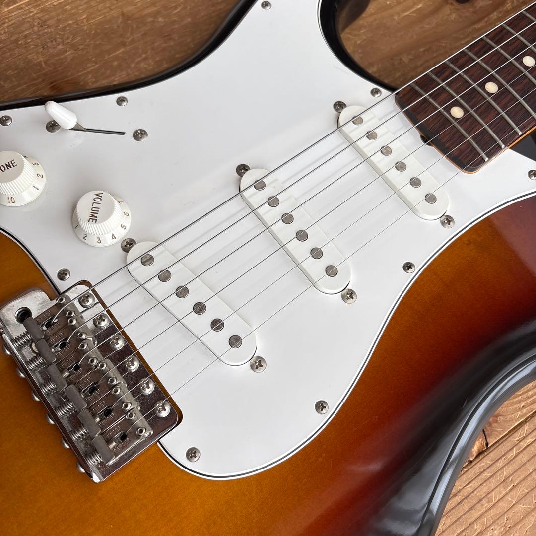 fender エレキギター　レフティ　左利き　右仕様！